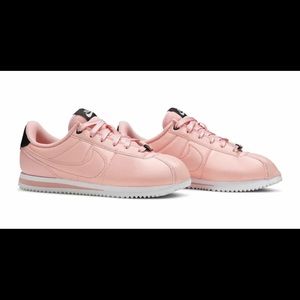 Nike Cortez Valentines Edition